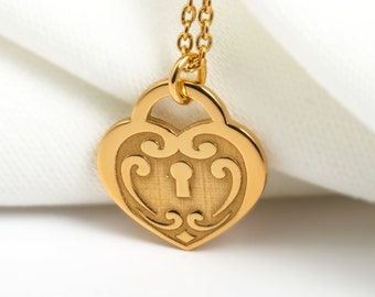 Gold Crescent Moon Charm 14k or Massif Charme Amérique Bijoux