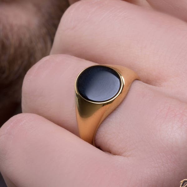 Gold Onyx Ring, Black Onyx Ring, Gold Pinky Ring, Mens Signet Ring, Gold Onyx Jewelry, Gift for Him, Fathers Day Gift, Graduation Gift