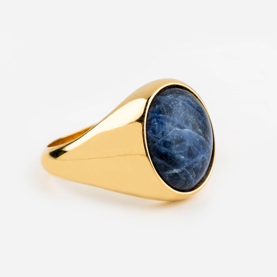 Yellow Gold Ring - Men's Black Onyx Solid Back Ring