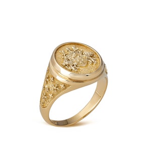 14K Gold Family Crest Signet Ring, Real Gold Men Ring, Chunky Gold ...