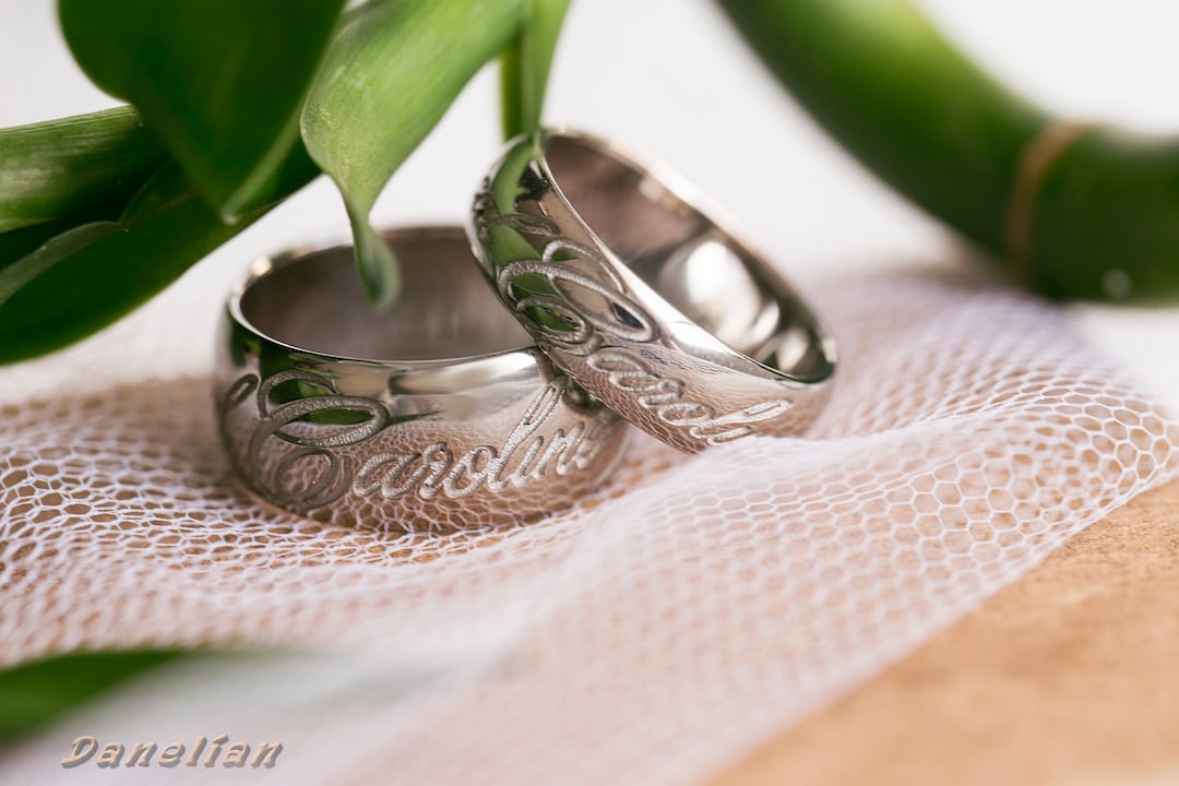 Buy Engraved Gold Wedding Ring Set: Custom Couple Bands Online in India 