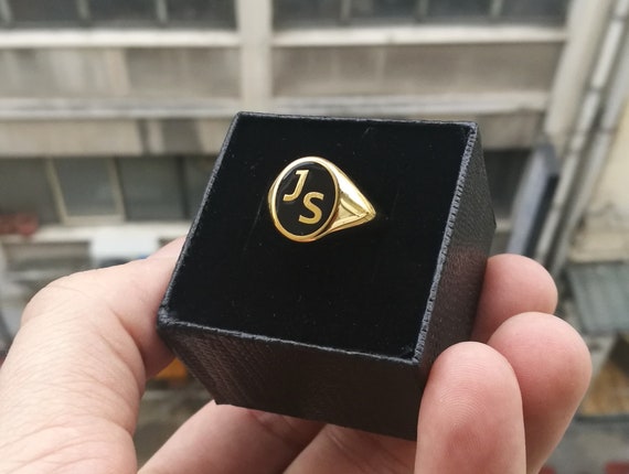 14KT GOLD & DIAMOND UPPERCASE LETTER RING - Dee Berkley Jewelry