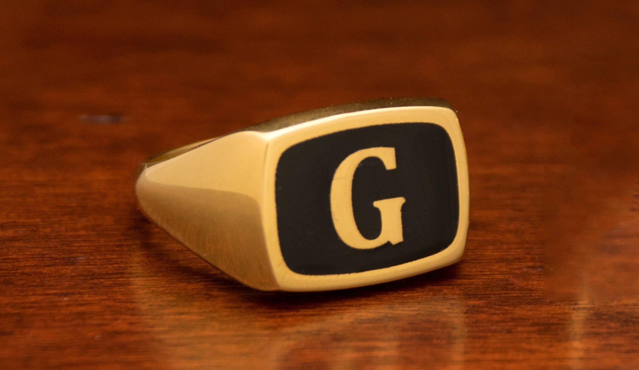 G letter gold ring deals