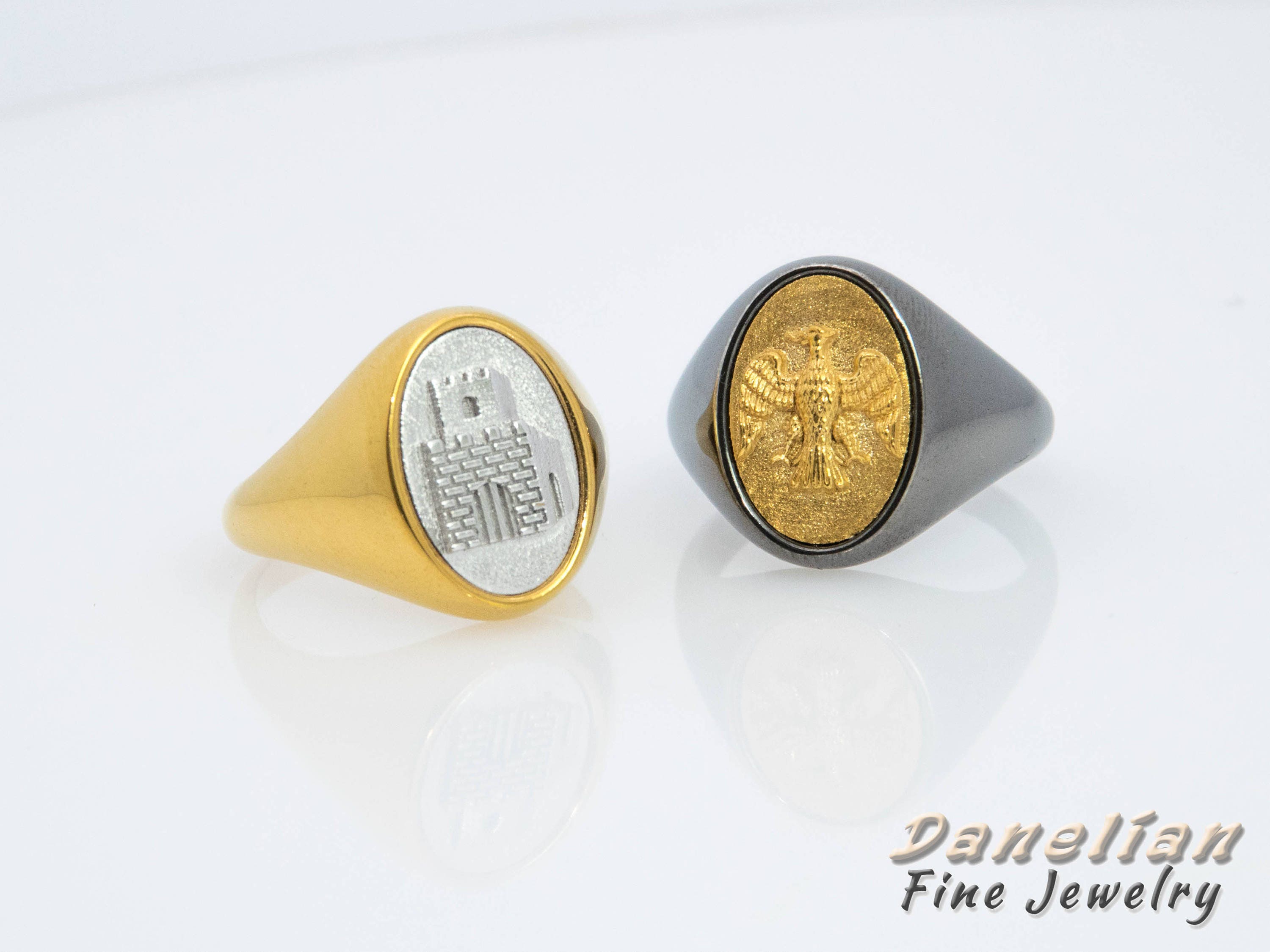14k Gold Signet Ring: Medieval Knight Castle, Family Crest - Etsy
