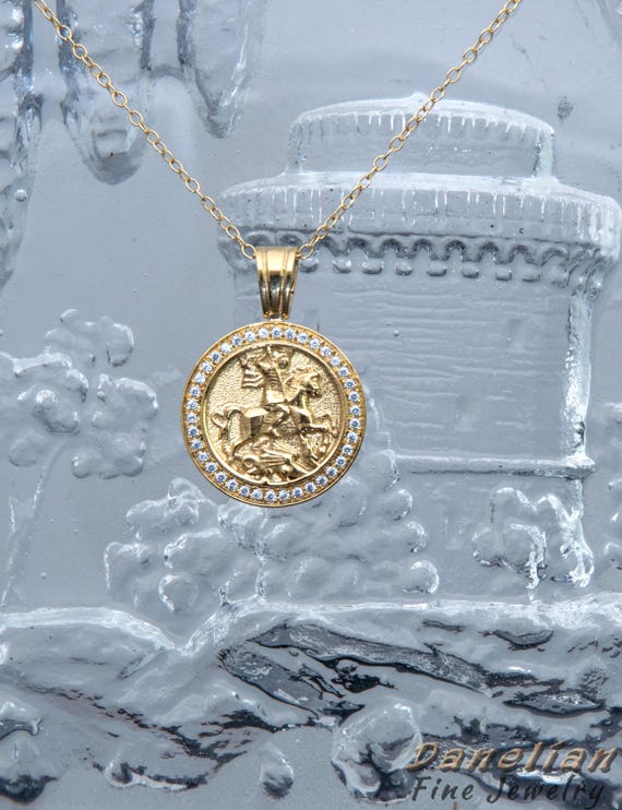 Gold Pendant Sovereign Necklace Man 