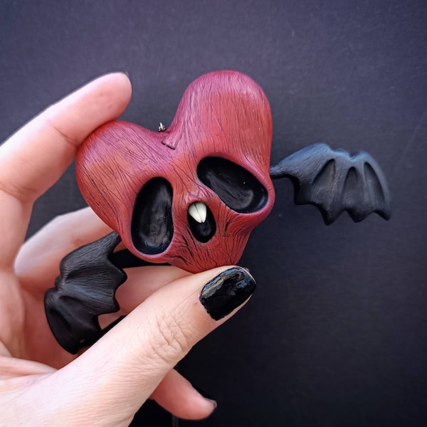 Vamplentines- Bat Heart Sculpture- Ooak- Creepy Art- Valentines gift- Gothic Decor- Spooky love- Vampire lovers- The Moth Stigma