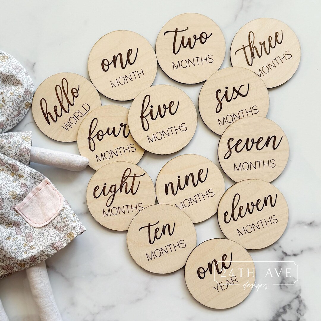 Round Wood Baby Milestone Markers | Laser Engraved Baby Milestone Discs ...