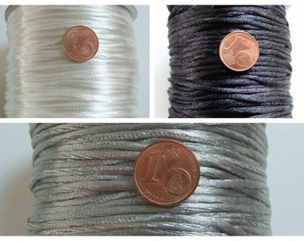 5 mètres QUEUE de Rat 1,5mm fil cordon satiné Blanc Gris argenté ou Noir au choix DIY loisirs créatifs Noeuds macramé