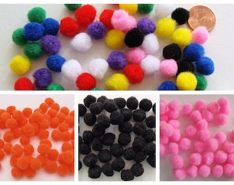 70 pompons ronds 10mm environ peluches polyester au choix