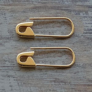 3/4'' Gold Safety Pin Hoop Earrings 9K 14K 18K