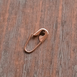 1/2'' Safety Pin Mini Hoop Earring 14K Rose Gold