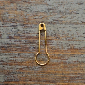 1.25&#39;&#39; Gold Bulb Safety Pin Gourd Calabash Earring 14K