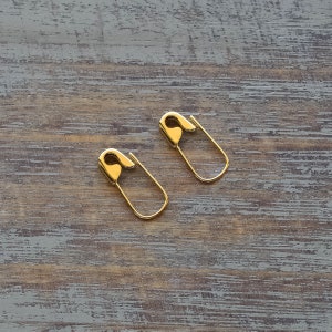 Orecchini a cerchio mini punk con spilla di sicurezza in oro da 5/8'' / 9K 14K 18K