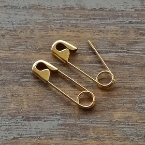 3/4'' Sterling Silver Safety Pin Earrings Jewelry Safety Pin Movement Solidarity Pin Safety Pin Protection Earrings Gift For Her Gold Plated