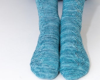 Solace Lace Sock Knitting Pattern