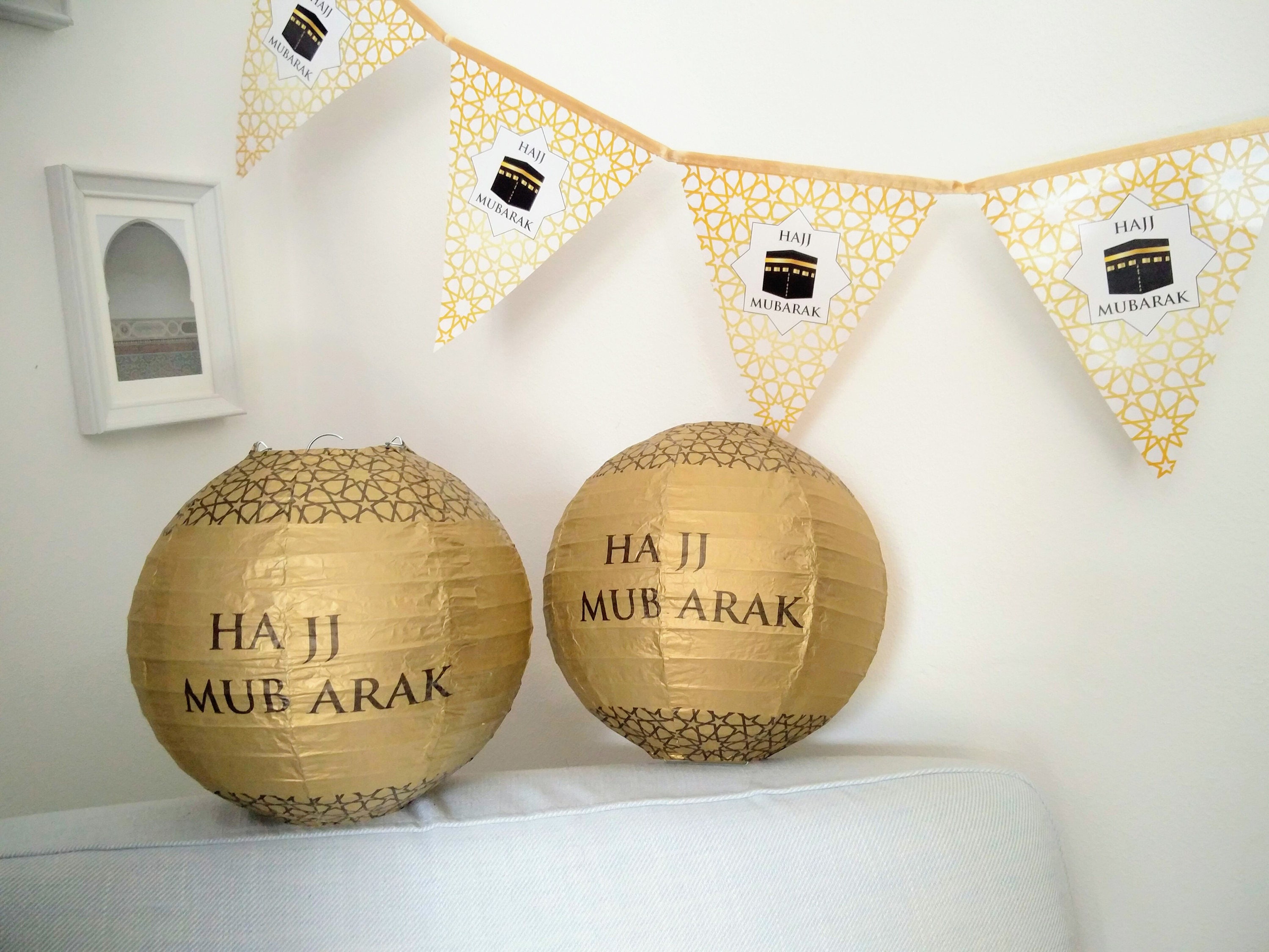 Umrah Mubarak Exquisite Banner Bunting and Balloons Designed to Add a Touch  of Elegance and Spirituality to Your Surroundings. Gift Present 