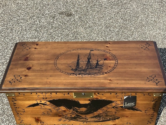 Lane sweetheart 2024 cedar chest