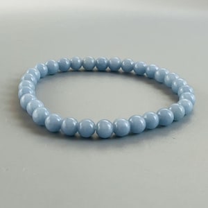 Brazalete mediano con cuentas de angelita