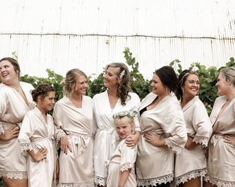 Soft Bridesmaid Robes, Bridesmaid Gifts, Satin Bridesmaids Robe, Kimono Robe, Lace Bridal Robe, Bridesmaid Proposal, Bridesmaid Party Robes