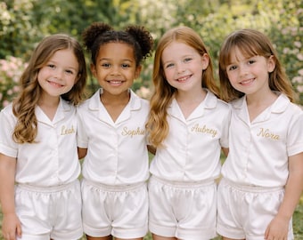 Luxury Satin Pajamas for Girls, Personalized Name PJ Set, Soft Silk Sleepwear, Birthday Gift, Elegant Kids Pajamas