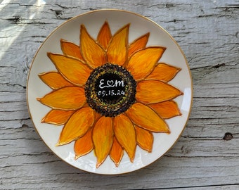 Hand Painted Sunflower Ring Dish, Sunflower Dish, Floral Ring Dish, Custom Initials Date, Personalized Ring Dish, Wedding Gift for Couple