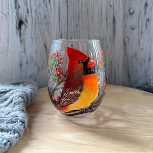 Hand Painted Stemless Wine Glass, Cardinal Wine Glass, Bird Wine Glass, Bird Wedding Gift, Sympathy Gift, Housewarming Gift, Cardinal Gift
