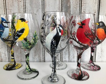 Gift for Mom, Hand Painted Wine Glass, Bird Wine Glass, Woodpecker Wine Glass, Wine Lover Gift, Bird Lover Gift, Birthday gift, Gift for her