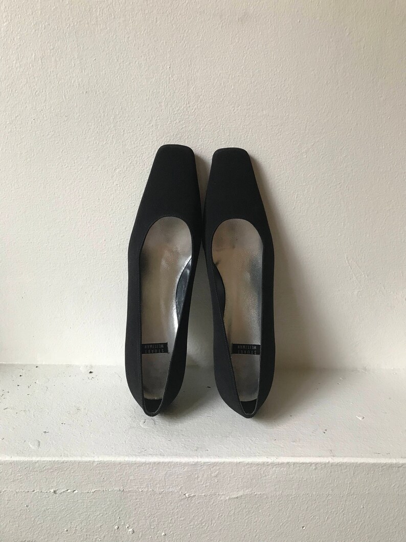 stuart weitzman vintage pumps