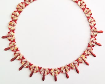 Tutorial-Spartanburg Necklace Red Version