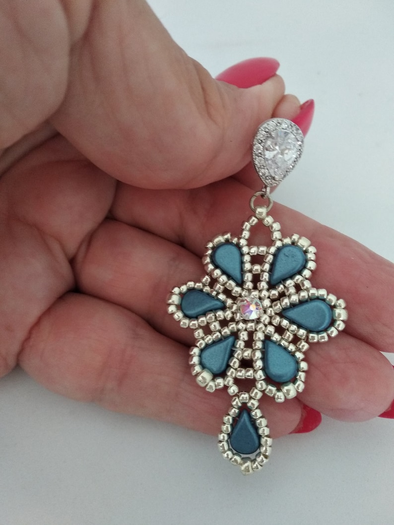 Tutorial- Needham Earrings image 2