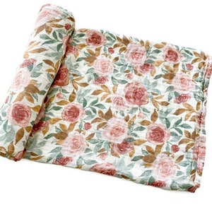 Dusty Pink Floral Muslin Swaddle Blanket, Newborn Swaddle, Floral Swaddle, Newborn Photo Prop, Baby Floral Swaddle, watercolor floral