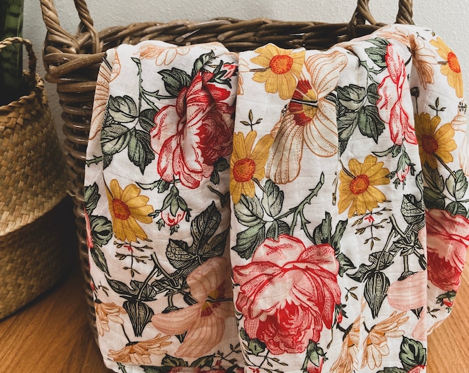 Vintage Floral Muslin Swaddle Blanket, Newborn Swaddle, Floral Swaddle