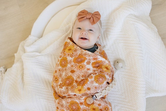  HGHG Cute Bamboo Cotton Muslin Swaddle Blankets Premium  Receiving Blanket for Boys & Girls 47 x 47 Baby Bear Blanket : Baby