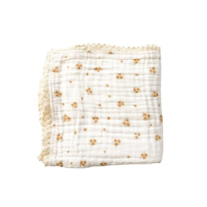 Mustard Floral Lace Musselin Decke, Floral Lace Decke, Lace Swaddle, Neugeborenen Decke, Lace Baby Decke, 6-Schicht-Decke
