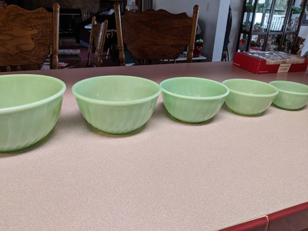 Jadeite Fire King Green Glass set of 5 Mixing Nesting Bowls Etsy