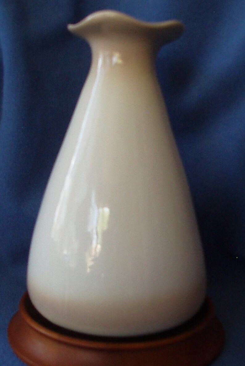 Lladro Style Japanese Vase Porcelain Oriental 9 inch Vase Etsy