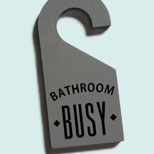 Bathroom Free / Bathroom Busy double sided door hanger. 4 colour options. (bathroom busy sign, bathroom vacant sign, bathroom occupied sign)