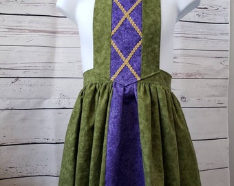 Sanderson Sisters Winifred Hocus Pocus dress up apron