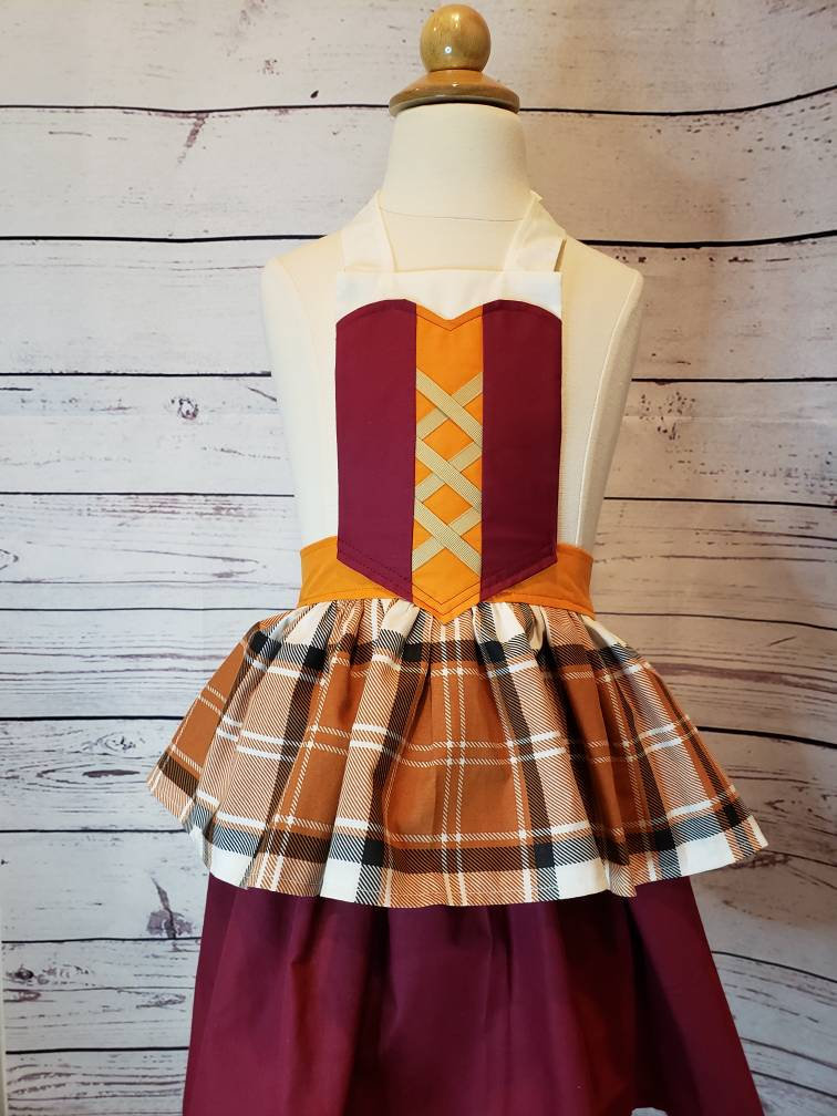 Sanderson Sisters Mary Hocus Pocus dress up apron