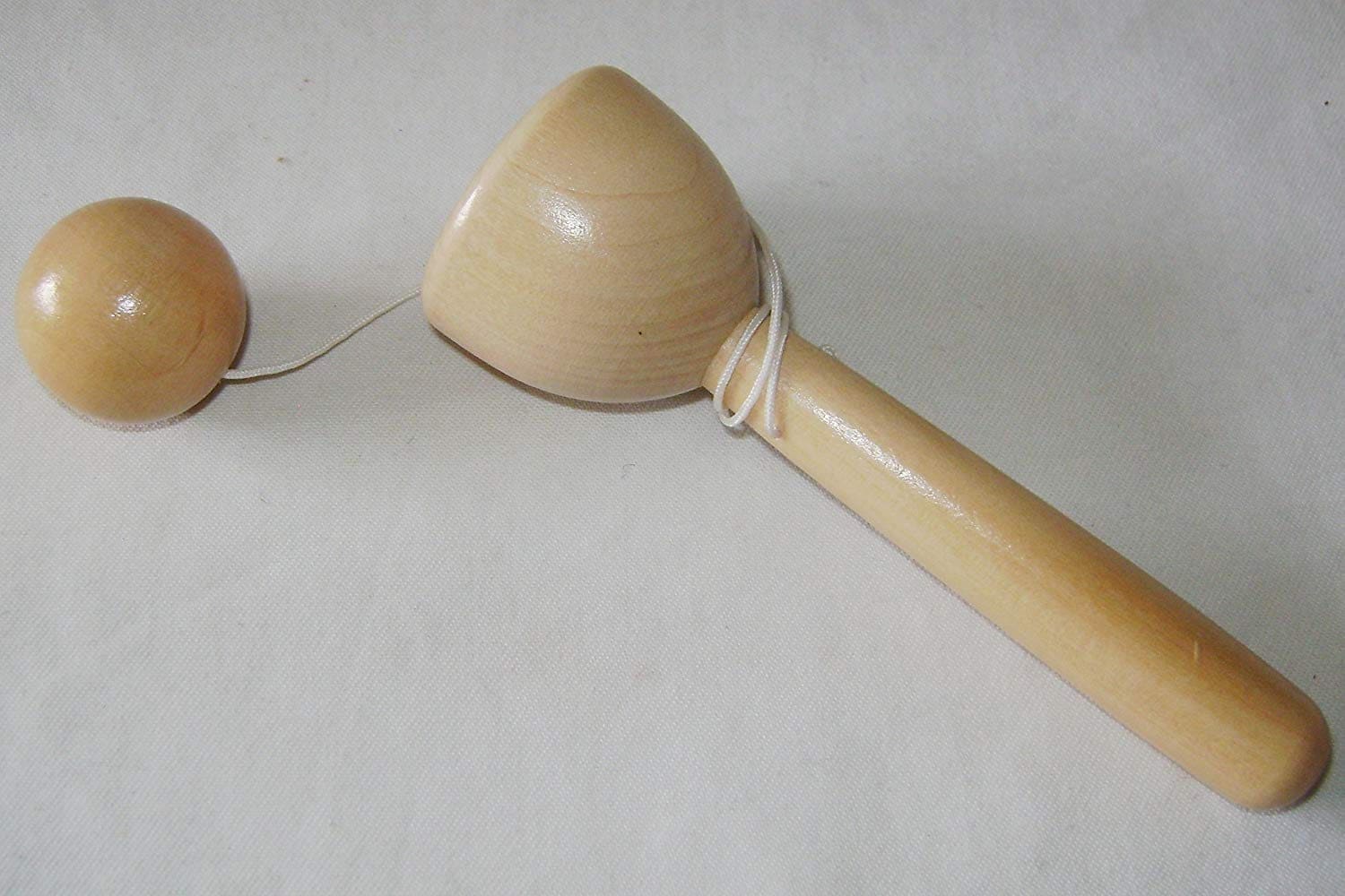 Pocket Bilboquet, Wooden Cup and Ball, Mader - Skill Toys