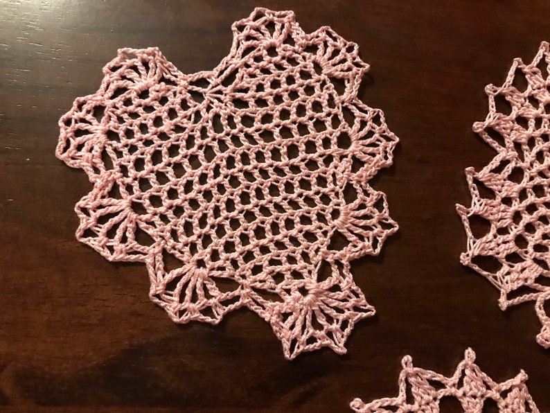 Set of 3 Crocheted Mini Doilys Pink 3 sizes