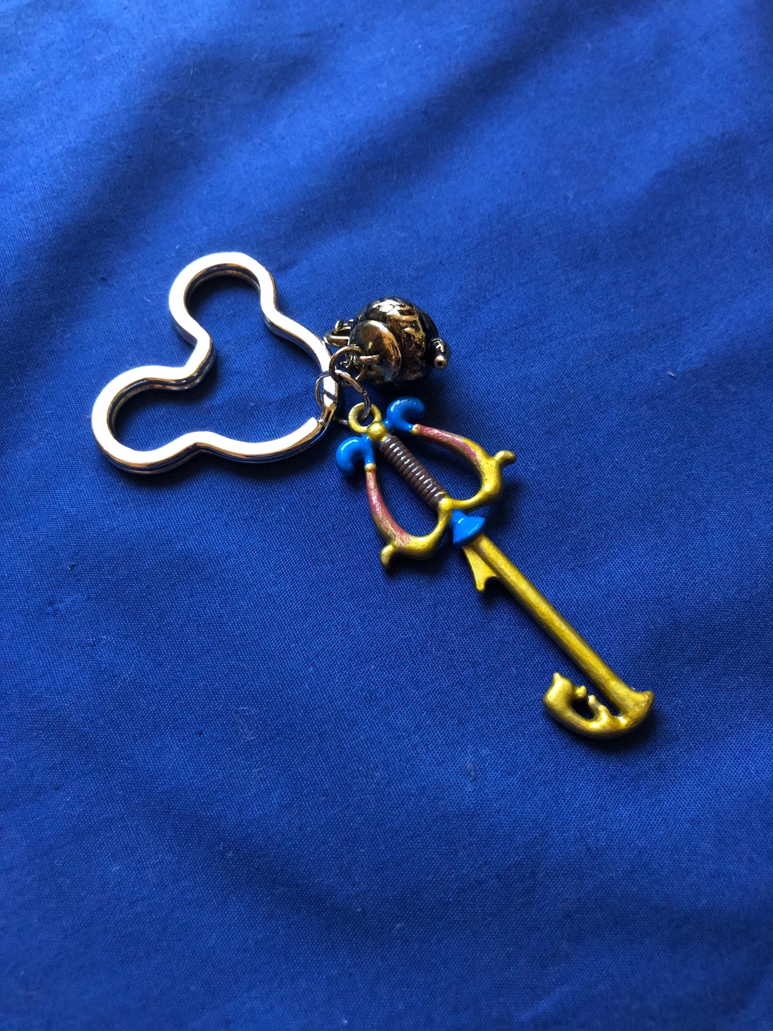Kingdom Hearts Keyblade Keychains Hand-painted With Charms - Etsy