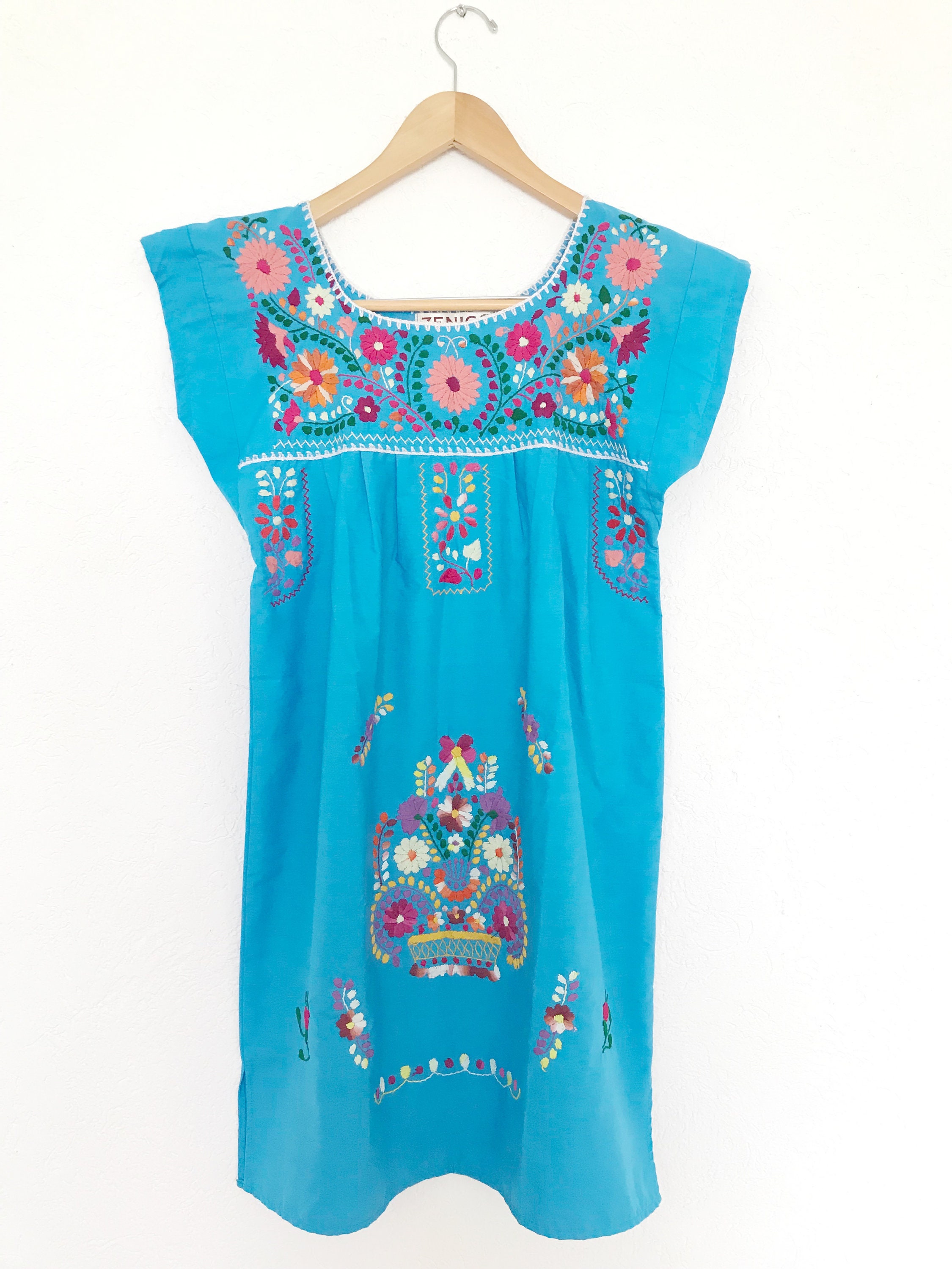 Vintage Embroidered Mexican Dress