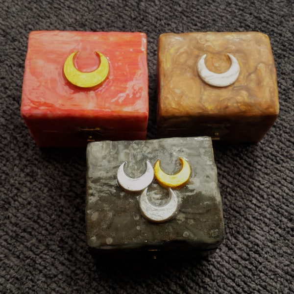 Moon Ring Boxes