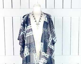 Blue Floral Patchwork Sheer Kimono Cardigan: Boho Festival Cover-Up