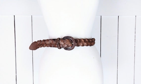 White braided distressed leather belt90s vintage woven leather boho festival beltsm
