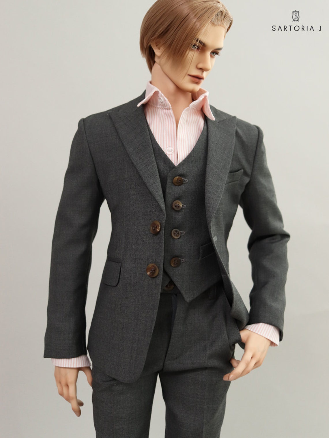 charcoal gray pants