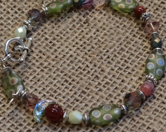 Celebrate Spring Agate and Glass Bracelet