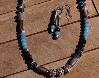 Blue Jade, Obsidian and Abalone Necklace Set