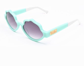 See Shells Seashell Frame Sunglasses in Mint
